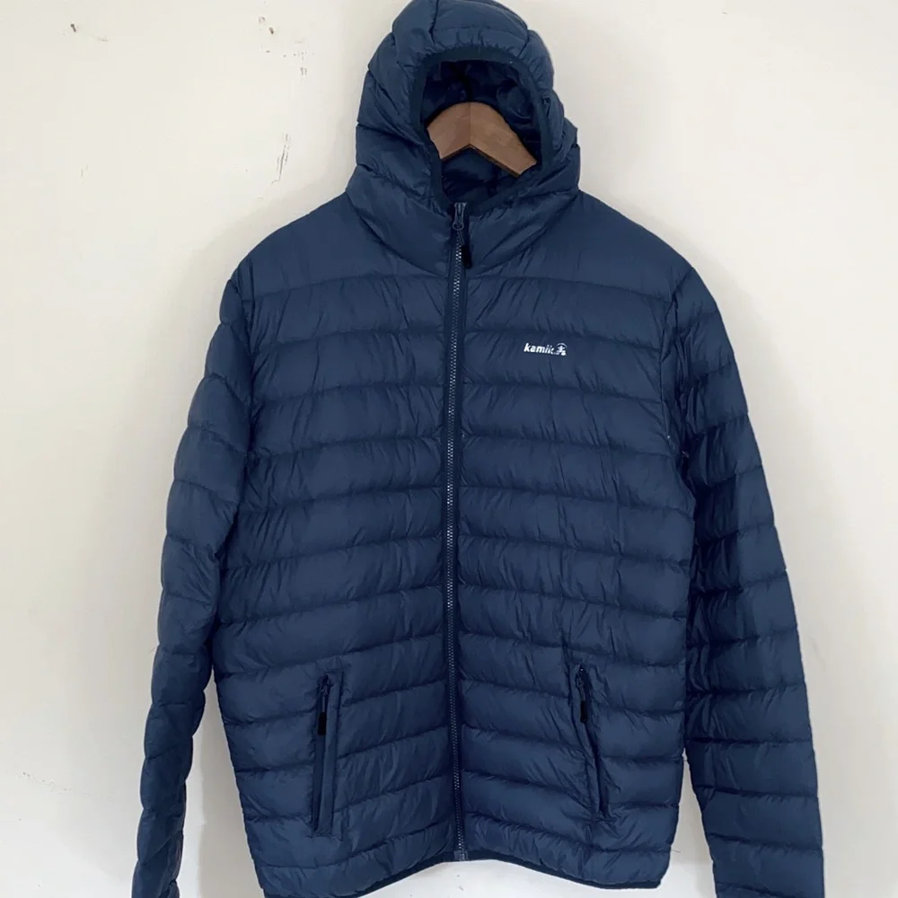 Kamik men’s dark blue down hooded puffer coat Sz M